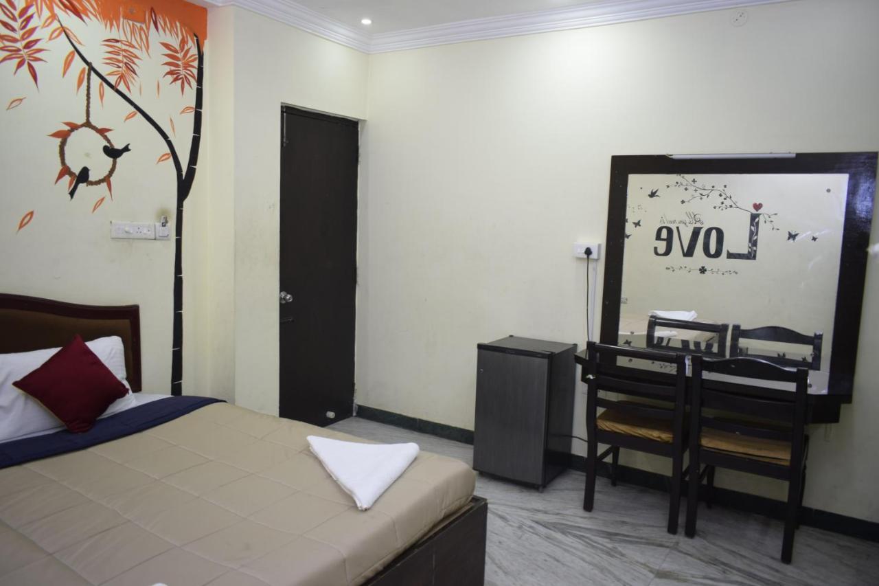 Fabexpress Prana Grande Hotel Puducherry Eksteriør billede
